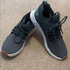 olive green reebok sneakers